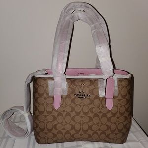 Coach Surrey Carryall in signature canvas tote